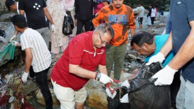 अच्छी पहल – कैबिनेट मंत्री जोशी ने टपकेश्वर मंदिर किनारे तमसा नदी में चलाया विशेष स्वच्छता अभियान, दिया स्वच्छता का संदेश अच्छी पहल – कैबिनेट मंत्री जोशी ने टपकेश्वर मंदिर किनारे तमसा नदी में चलाया विशेष स्वच्छता अभियान, दिया स्वच्छता का संदेश