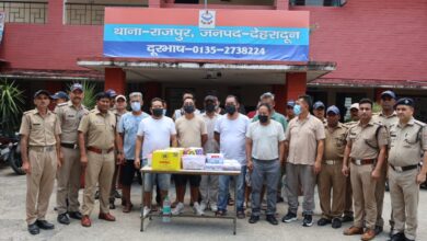 ऑपरेशन प्रहार -राजपुर क्षेत्र में मकान में चल रहे जुए के खेल का पुलिस ने किया  भांडाफोड , एक अमेरिकी नागरिक समेत 13 जुआरियों को मौके से दबोचा