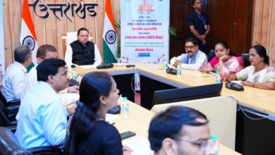 मुख्यमंत्री धामी ने 4,400 श्रमिकों को वितरित किए 11 करोड़ , कहा -शिविर आयोजित कर अधिक से अधिक पात्र श्रमिकों को पहुंचाया जाए योजनाओं का लाभ 