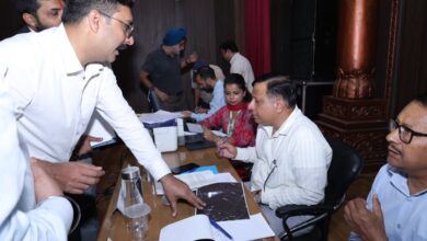 देहरादून महायोजना-2041 : जनता की आवाज़ से आकार ले रहा महानगर का भविष्य- चौथे दिन नगर निगम में हुई सुनवाई में बड़ी संख्या में लोगों ने की सहभागिता देहरादून महायोजना-2041 : जनता की आवाज़ से आकार ले रहा महानगर का भविष्य- चौथे दिन नगर निगम में हुई सुनवाई में बड़ी संख्या में लोगों ने की सहभागिता