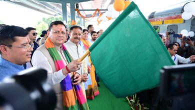 सोमनाथ स्वाभिमान पर्व’ पर हर्रावाला से वेरावल के लिए विशेष रेल यात्रा को मुख्यमंत्री धामी ने दिखाई हरी झंडी, 700 श्रद्धालु छह दिवसीय विशेष तीर्थ यात्रा में हुए शामिल
