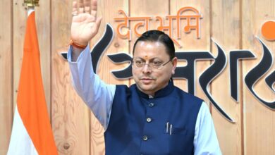 मुख्यमंत्री धामी ने 180 नेचर गाइडों को रोजगार पंजीकरण प्रमाण-पत्र मिलने पर दी मुबारकबाद,  कहा – Nature Guide उत्तराखंड के जंगलों, वन्यजीवों और संस्कृति के ब्रांड एम्बेसडर