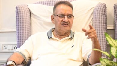 सैनिक कल्याण मंत्री जोशी ने की ताकीद -विभाग की योजनाओं एवं लंबित कार्यों को समयबद्ध ढंग से करें पूरा