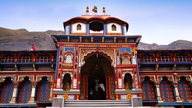 बदरीनाथ चढ़ावा हेराफेरी मामले में मुख्यमंत्री धामी सख्त – : बीकेटीसी ने लिया एक्शन , आरोपी कर्मचारी व्यक्तिगत सहायक प्रमोद नौटियाल निलंबित, तीन सदस्यीय समिति को सौंपी जांच बदरीनाथ चढ़ावा हेराफेरी मामले में मुख्यमंत्री धामी सख्त – : बीकेटीसी ने लिया एक्शन , आरोपी कर्मचारी व्यक्तिगत सहायक प्रमोद नौटियाल निलंबित, तीन सदस्यीय समिति को सौंपी जांच