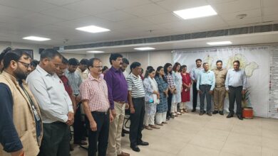 विभाजन की विभीषिका को याद कर एमडीडीए में दी गई श्रद्धांजलि, उपाध्यक्ष तिवारी ने कहा – स्मृति दिवस देश के इतिहास के उस दर्दनाक अध्याय को याद करने का अवसर , जिसने लाखों लोगों के जीवन को प्रभावित किया विभाजन की विभीषिका को याद कर एमडीडीए में दी गई श्रद्धांजलि, उपाध्यक्ष तिवारी ने कहा – स्मृति दिवस देश के इतिहास के उस दर्दनाक अध्याय को याद करने का अवसर , जिसने लाखों लोगों के जीवन को प्रभावित किया