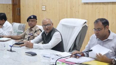 गढ़वाल आयुक्त ने टीएचडीसी की निर्माणाधीन टनल रेस्क्यू ऑपरेशन में तेजी और बेहतर समन्वय पर जोर, श्रमिक हितों की भी ली जानकारी गढ़वाल आयुक्त ने टीएचडीसी की निर्माणाधीन टनल रेस्क्यू ऑपरेशन में तेजी और बेहतर समन्वय पर जोर, श्रमिक हितों की भी ली जानकारी