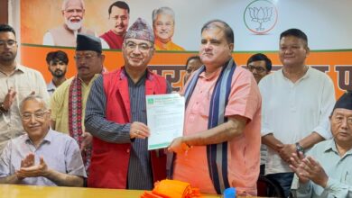 गोरखा डेमोक्रेटिक फ्रंट का भाजपा में विलय, प्रदेश अध्यक्ष महेंद्र भट्ट बोले – 27 में हैट्रिक का शुभ संकेत