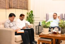 सेवा पखवाड़ा के तहत प्रस्तावित कार्यक्रमों की तैयारियों को लेकर कृषि मंत्री जोशी ने अधिकारियों के साथ किया मंथन