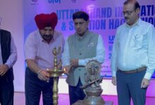 उत्तराखंड की चुनौतियों के समाधान खोजेंगे युवा, 90 दिन चलेगा इनोवेशन हैकाथॉन, कैबिनेट मंत्री प्रदीप बत्रा ने किया ग्राफिक एरा विश्वविद्यालय में आयोजित कार्यक्रम का शुभारंभ उत्तराखंड की चुनौतियों के समाधान खोजेंगे युवा, 90 दिन चलेगा इनोवेशन हैकाथॉन, कैबिनेट मंत्री प्रदीप बत्रा ने किया ग्राफिक एरा विश्वविद्यालय में आयोजित कार्यक्रम का शुभारंभ