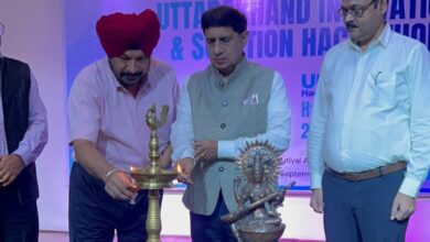 उत्तराखंड की चुनौतियों के समाधान खोजेंगे युवा, 90 दिन चलेगा इनोवेशन हैकाथॉन, कैबिनेट मंत्री प्रदीप बत्रा ने किया ग्राफिक एरा विश्वविद्यालय में आयोजित कार्यक्रम का शुभारंभ उत्तराखंड की चुनौतियों के समाधान खोजेंगे युवा, 90 दिन चलेगा इनोवेशन हैकाथॉन, कैबिनेट मंत्री प्रदीप बत्रा ने किया ग्राफिक एरा विश्वविद्यालय में आयोजित कार्यक्रम का शुभारंभ
