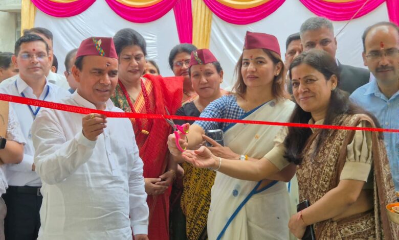 शिक्षा मंत्री डॉ रावत ने डायट देहरादून में किया 281.68 लाख की लागत से तैयार नवनिर्मित छात्रावास का लोकार्पण- कहा, प्रशिक्षुओं को प्रशिक्षण के दौरान मिलेगा बेहतर शैक्षणिक वातावरण शिक्षा मंत्री डॉ रावत ने डायट देहरादून में किया 281.68 लाख की लागत से तैयार नवनिर्मित छात्रावास का लोकार्पण- कहा, प्रशिक्षुओं को प्रशिक्षण के दौरान मिलेगा बेहतर शैक्षणिक वातावरण