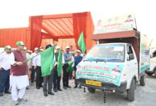 कृषि मंत्री जोशी ने  काशीपुर में की महक क्रांति नीति की शुरुआत , कहा – 22,750 हेक्टेयर में विकसित होंगी 7 एरोमा वैली,प्रचार रथ को किया रवाना 