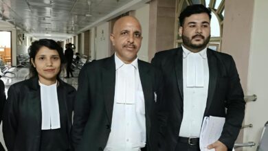 कैबिनेट मंत्री जोशी के अधिवक्ता ने शिकायतकर्ता पर की कानूनी कार्रवाई की मांग,न्यायालय में  याचिका  की गई दाखिल ,आरोपों को बताया निराधार 