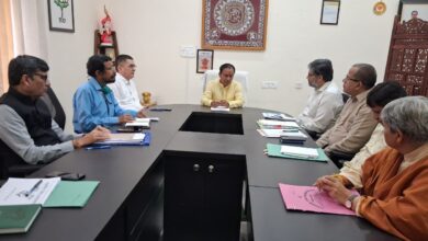 उत्तराखण्ड के सभी 95 विकासखंडों में नवंबर माह में किसानों के लिए लगेंगे वृहद ऋण मेले : डॉ रावत उत्तराखण्ड के सभी 95 विकासखंडों में नवंबर माह में किसानों के लिए लगेंगे वृहद ऋण मेले : डॉ रावत
