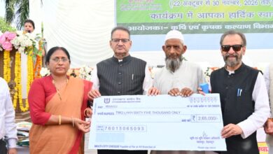 कृषि मंत्री जोशी ने विकासनगर में किया रबी अभियान-2026 के अंतर्गत आयोजित ‘खेत बचाओ अभियान’ का शुभारम्भ